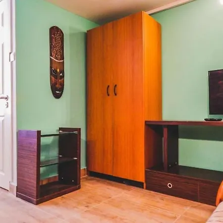 Apartment Center 1